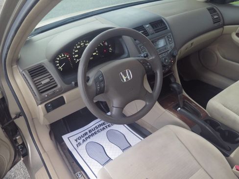 Used 2006 Honda Accord EX image 8