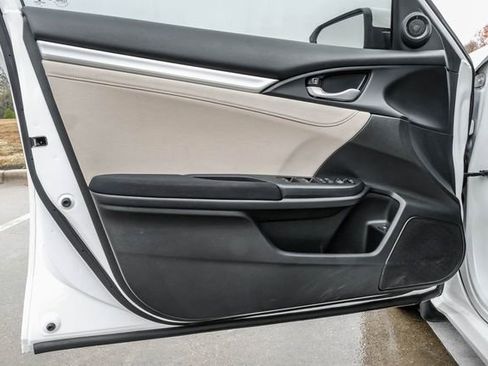 Used 2018 Honda Civic EX-T image 46