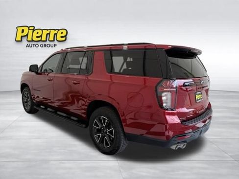 Used 2023 Chevrolet Suburban Z71 w/ Z71 Off-Road Package AWD/4WD image 2