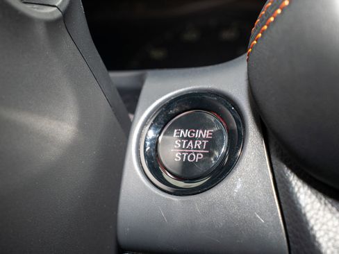 Used 2025 Honda HR-V Sport image 31
