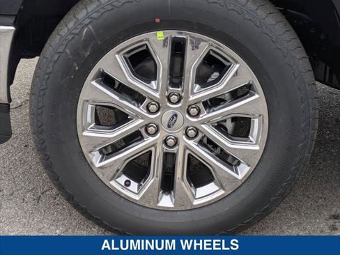 New 2025 Ford F150 Lariat w/ Equipment Group 501A Mid image 8