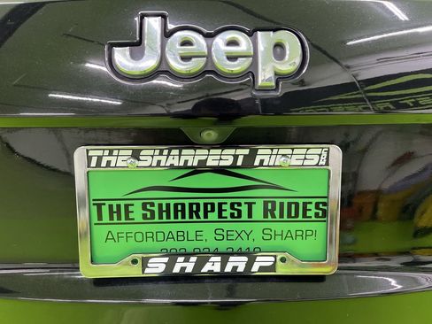 Used 2017 Jeep Grand Cherokee Limited w/ Luxury Group II AWD/4WD image 12