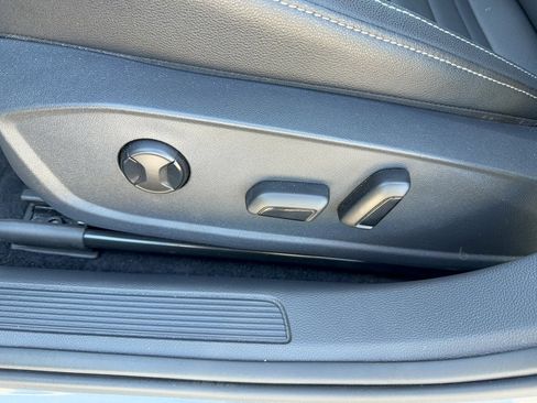 Used 2021 Volkswagen Jetta SE image 35