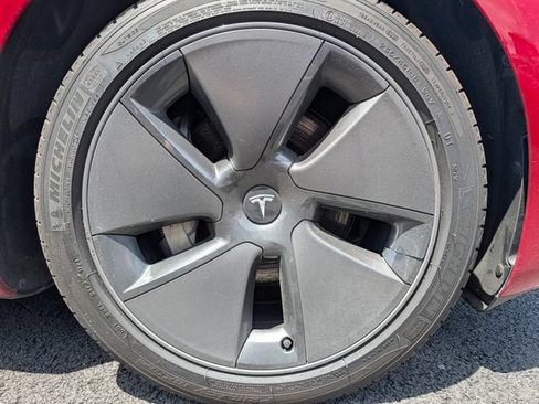 Used 2023 Tesla Model 3 Long Range AWD/4WD image 9