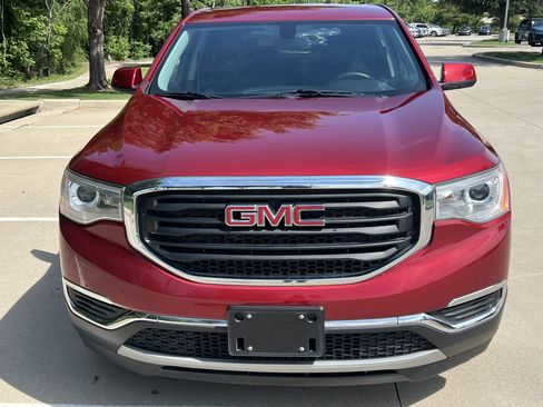 Used 2019 GMC Acadia SLE FWD image 3