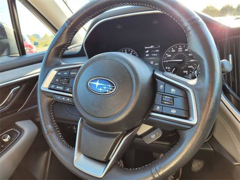 Used 2023 Subaru Outback Limited image 23