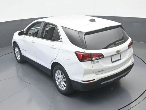 Used 2023 Chevrolet Equinox LT image 55