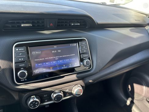 Used 2023 Nissan Kicks S image 17