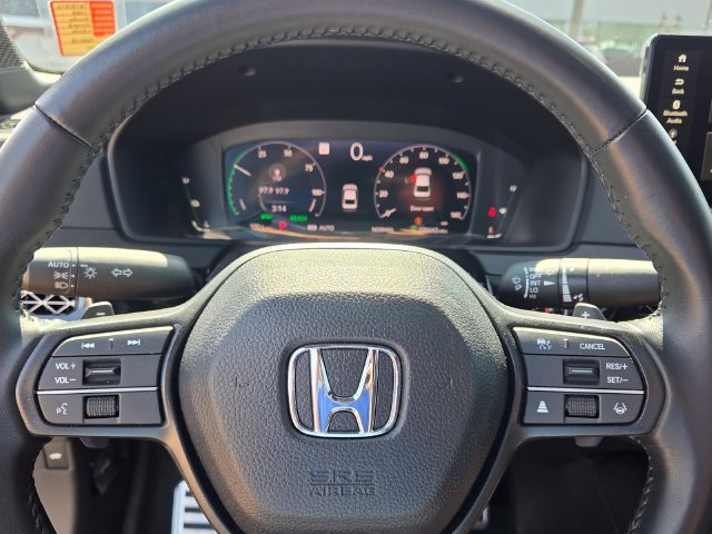 Used 2025 Honda Accord Sport image 25
