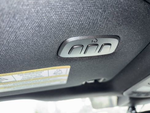 Used 2019 Ford F150 Platinum w/ Equipment Group 701A Luxury image 24