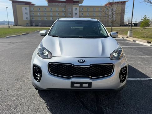 Used 2017 Kia Sportage LX image 5