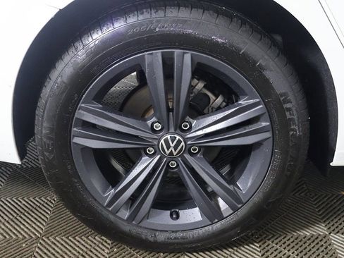 Used 2023 Volkswagen Jetta SE w/ Panoramic Sunroof Package image 20