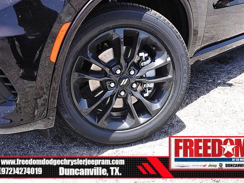 New 2026 Dodge Durango GT w/ Blacktop Package RWD image 9