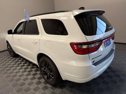 Used 2023 Dodge Durango GT w/ Blacktop Package AWD/4WD image 9