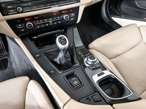 Used 2011 BMW 535i Sedan image 17