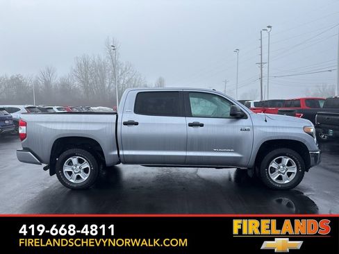 Used 2019 Toyota Tundra SR5 w/ Convenience Package image 41