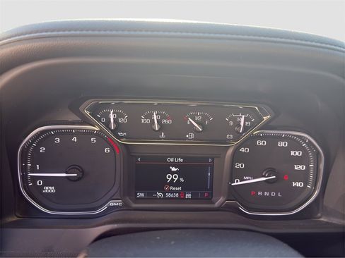 Used 2022 GMC Sierra 1500 SLT w/ SLT Premium Package image 10