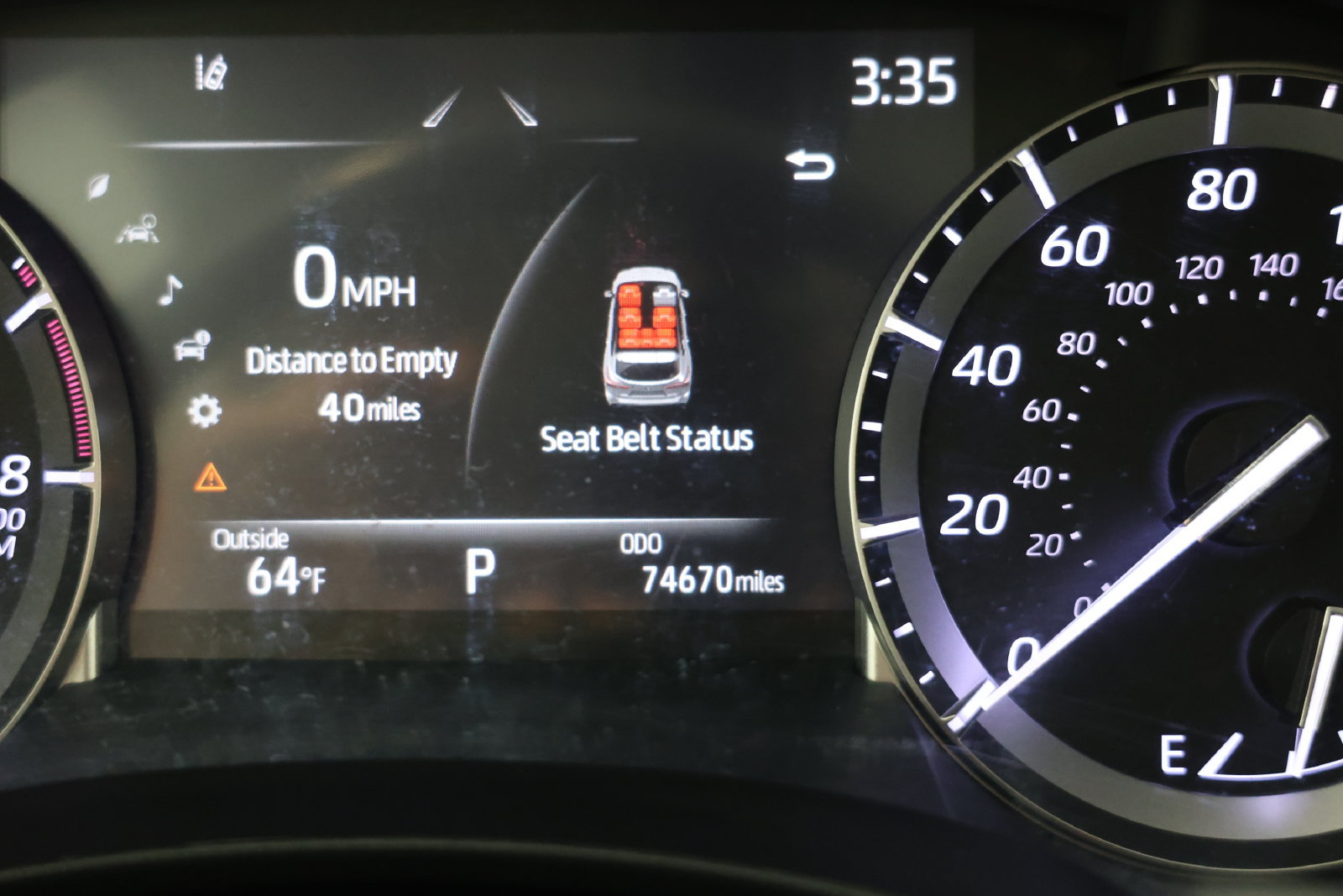 Used 2022 Toyota Highlander XLE AWD/4WD image 12