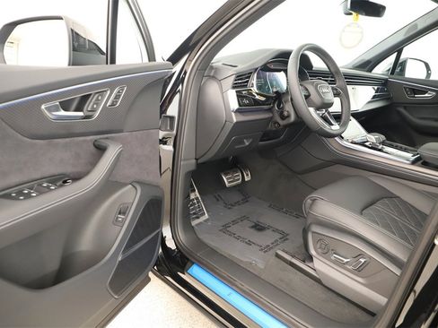 New 2026 Audi SQ7 Premium Plus image 14