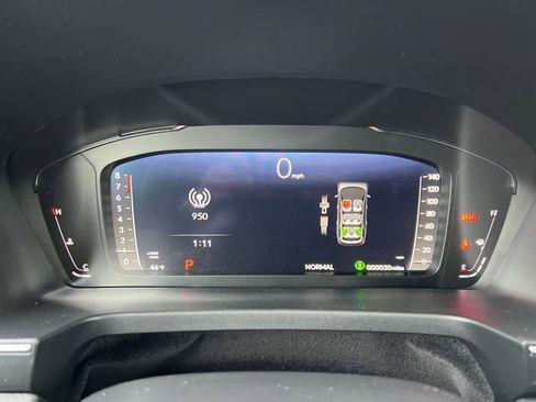 New 2025 Honda Pilot Black Edition image 22