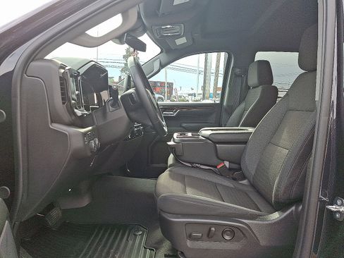 Certified 2024 Chevrolet Silverado 1500 RST image 13