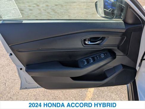 Used 2024 Honda Accord Sport image 12