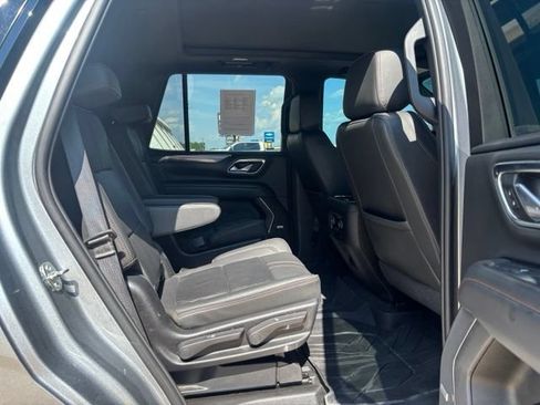 Used 2024 Chevrolet Tahoe RST w/ Luxury Package AWD/4WD image 14