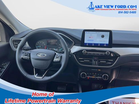 Used 2022 Ford Escape SE w/ Convenience Package image 3