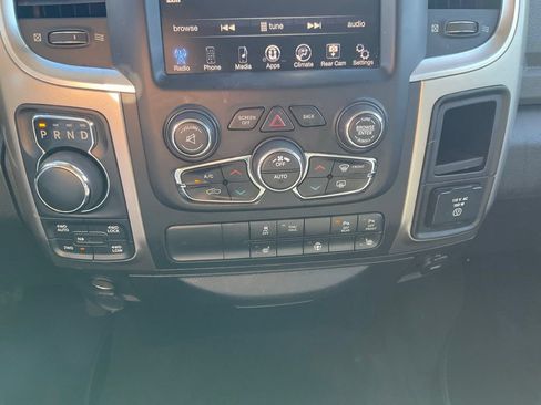 Used 2016 RAM 1500 Big Horn AWD/4WD image 9
