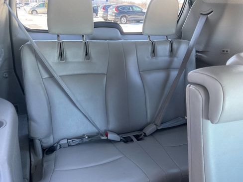 Used 2010 Toyota Highlander Limited image 36