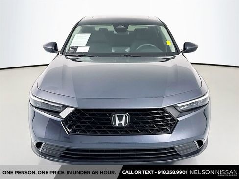 Used 2023 Honda Accord EX image 2