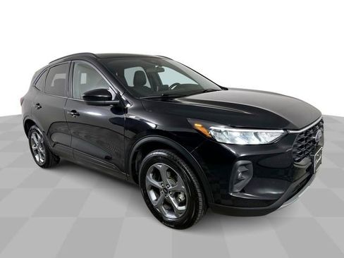 Used 2025 Ford Escape ST-Line Select AWD/4WD image 2