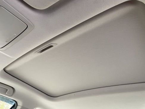 Used 2017 Honda Accord Touring image 33