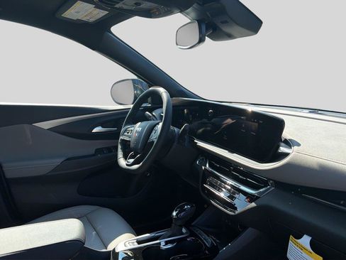 New 2026 Buick Envista Avenir FWD image 24