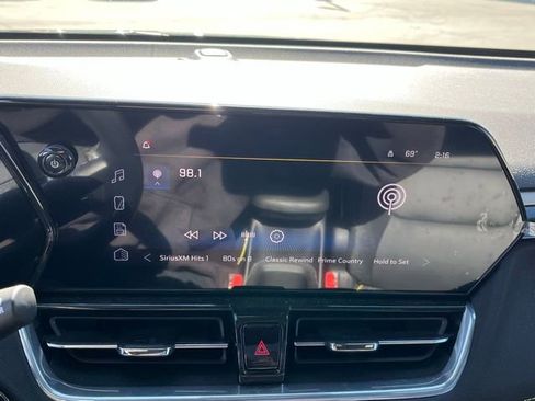 Used 2024 Chevrolet TrailBlazer ACTIV w/ Convenience Package image 17