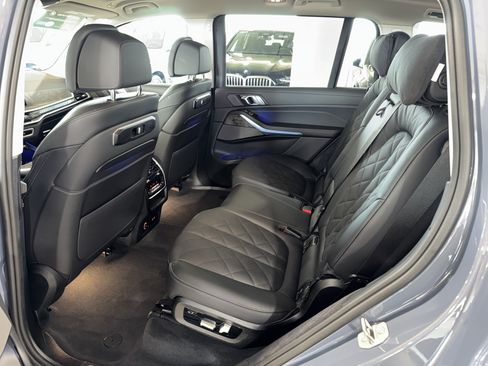 Used 2026 BMW X7 xDrive40i AWD/4WD image 15