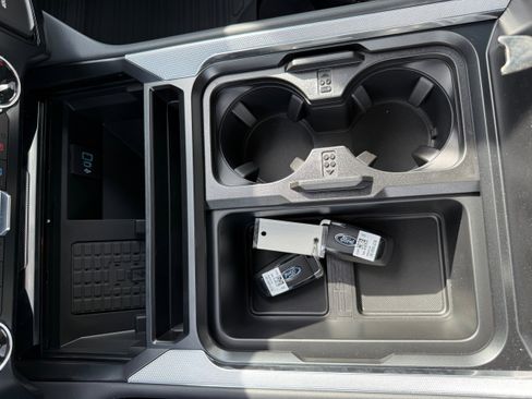 Used 2026 Ford F350 Platinum image 22