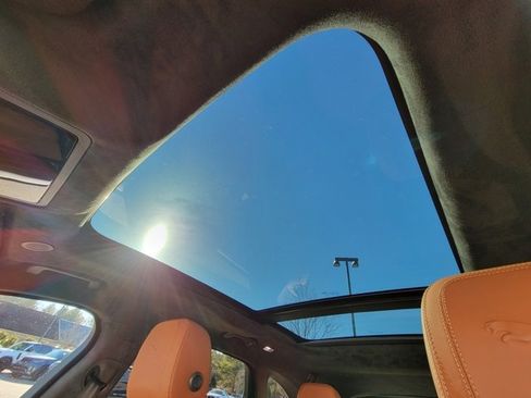 Used 2025 Jaguar F-PACE R-Dynamic S image 39