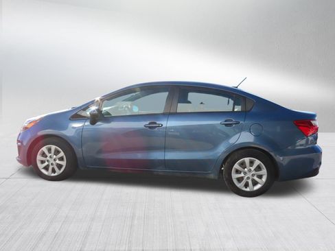 Used 2016 Kia Rio LX image 4