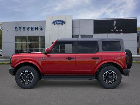 New 2026 Ford Bronco Outer Banks image 4