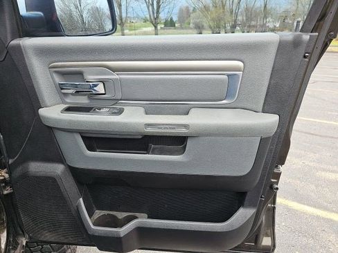 Used 2014 RAM 2500 SLT image 13
