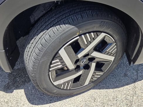 New 2026 Nissan Kicks SV w/ Cold Weather Package FWD image 6
