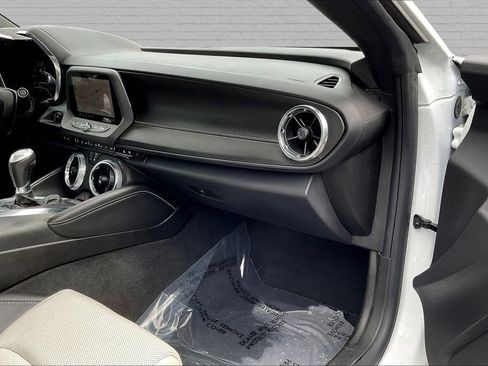 Used 2023 Chevrolet Camaro SS RWD image 25