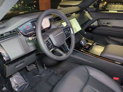 New 2026 Land Rover Range Rover Sport SE AWD/4WD image 16