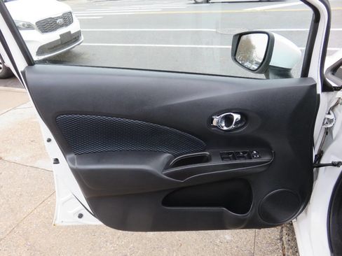 Used 2015 Nissan Versa Note SV image 23