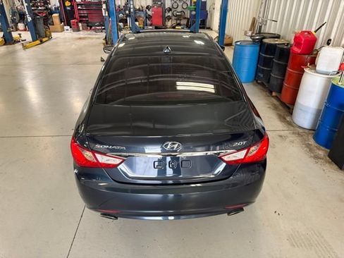 Used 2012 Hyundai Sonata SE w/ Navigation & Sunroof Pkg FWD image 8