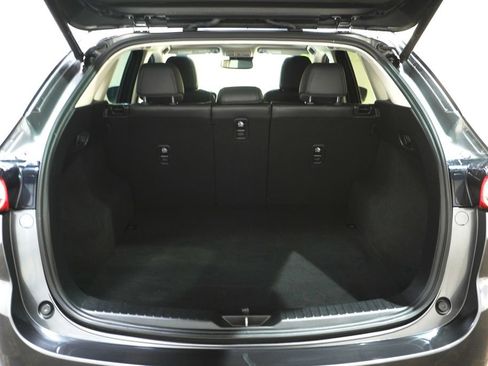 Used 2019 MAZDA CX-5 Touring image 6