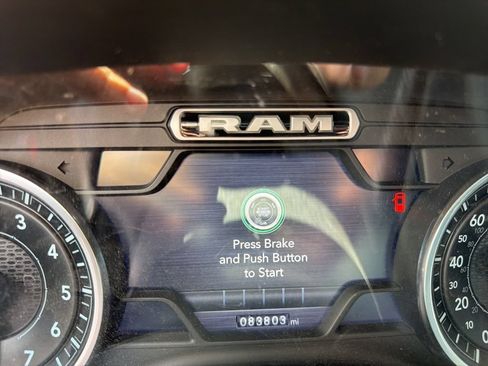 Used 2019 RAM 1500 Big Horn AWD/4WD image 5