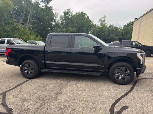 Used 2023 Ford F150 Lightning Lariat w/ Equipment Group 511A High AWD/4WD image 4