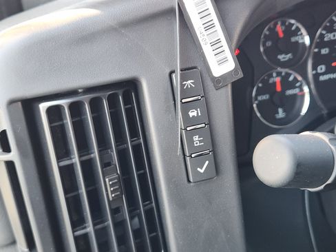 New 2025 Chevrolet Express 2500 Extended w/ Driver Convenience Package image 24